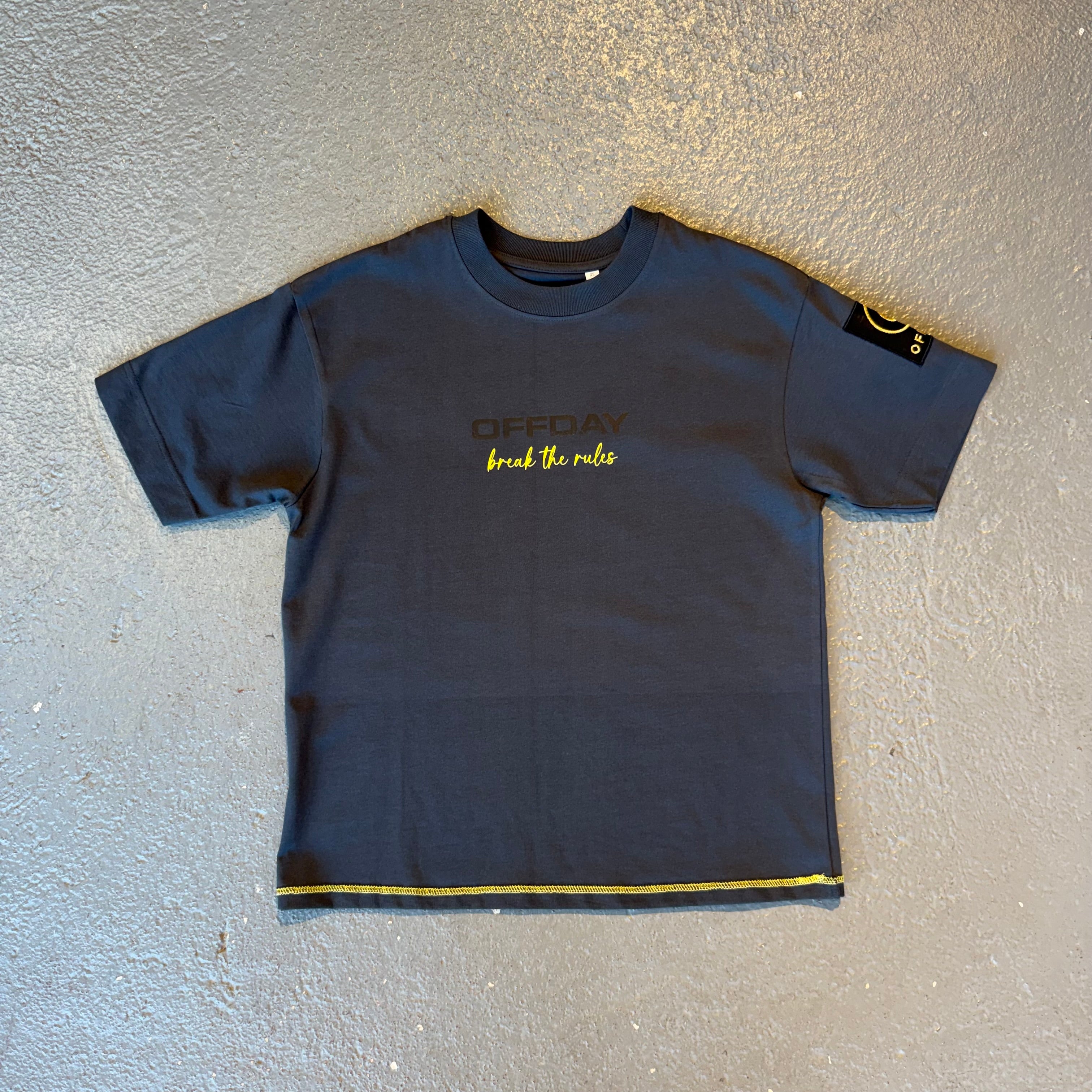 MIND T-SHIRT dark grey.