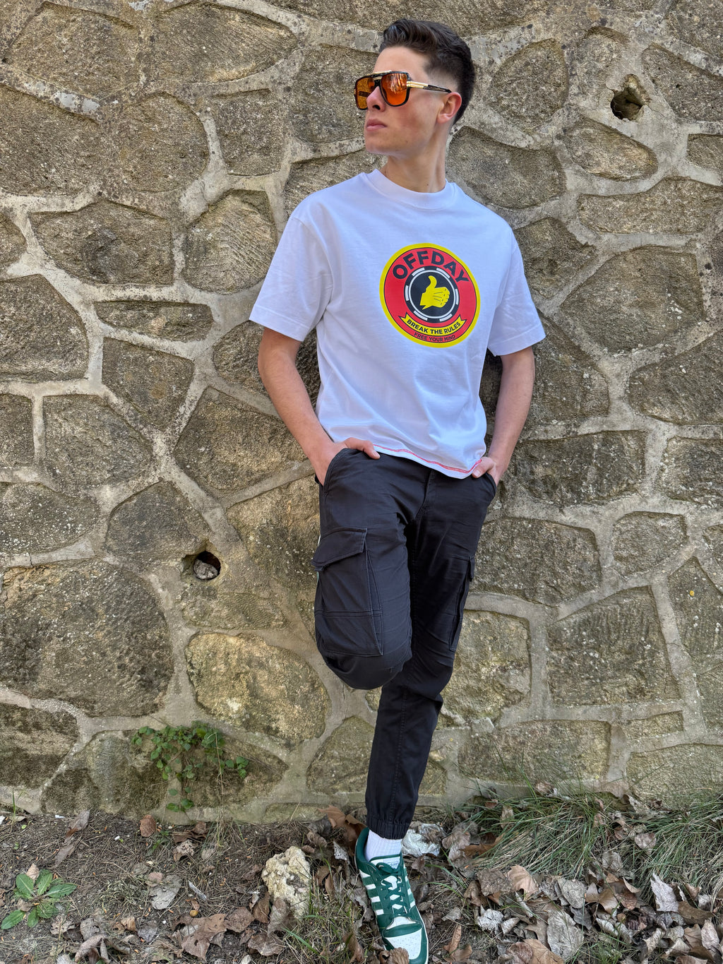 HAND T-SHIRT white